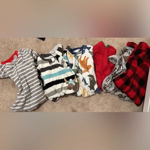Simple Joys by Carters, footed fleece pajamas